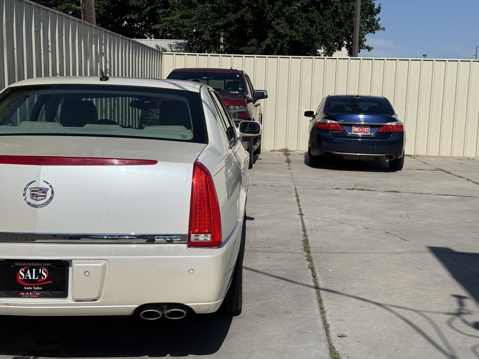 Used 2008 Cadillac DTS FWD image 10