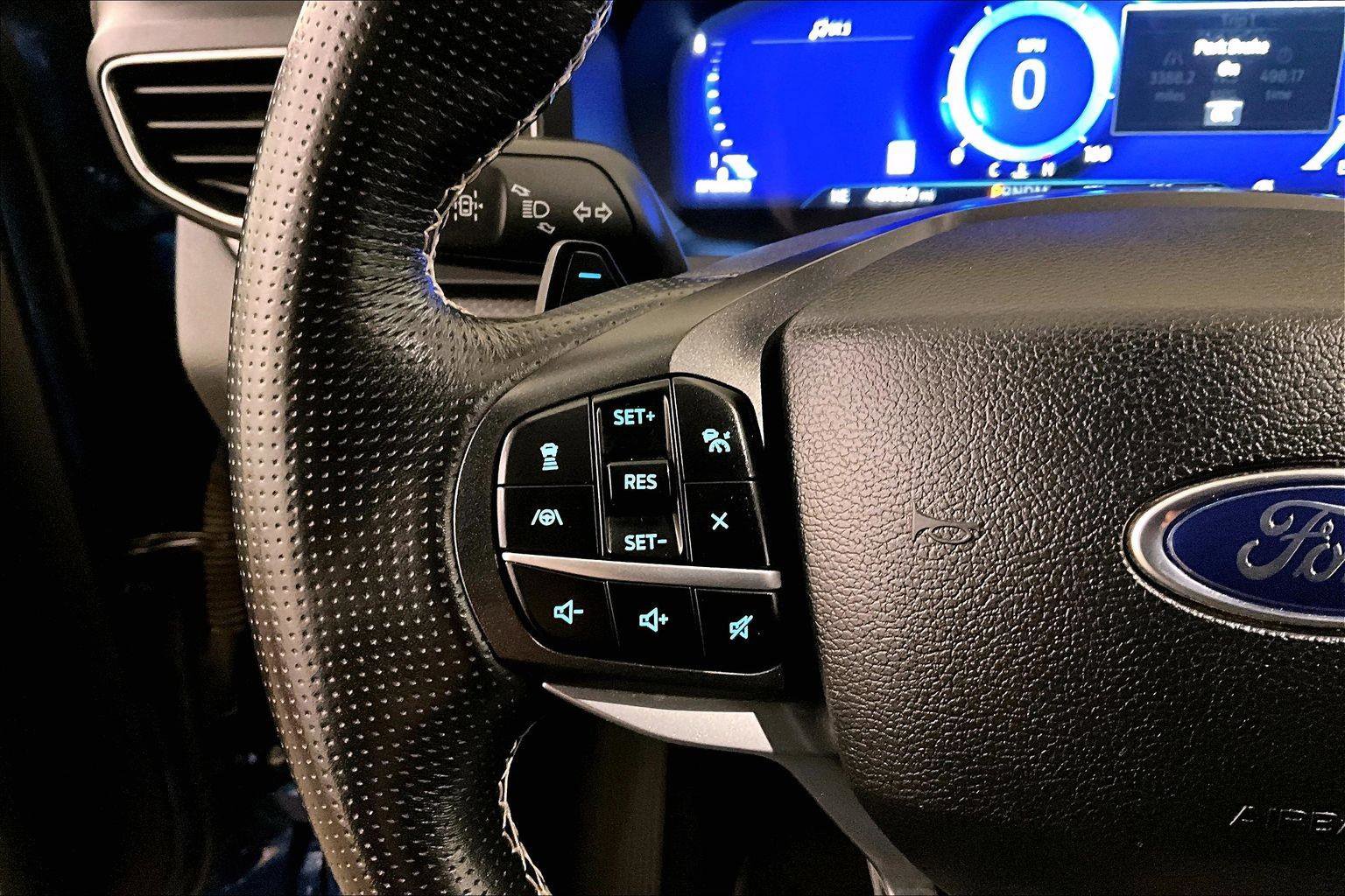 Used 2020 Ford Explorer ST w/ Premium Technology Package image 17