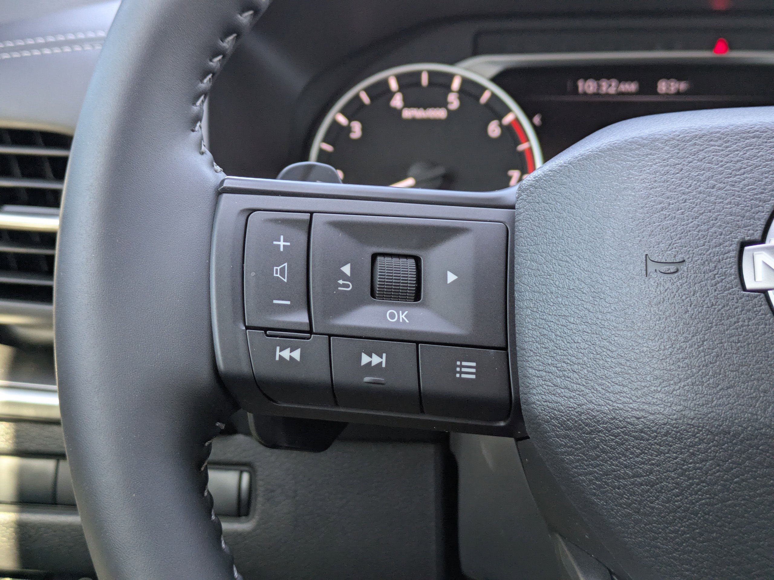 Certified 2026 Nissan Rogue SV w/ Cold Weather Package FWD image 28