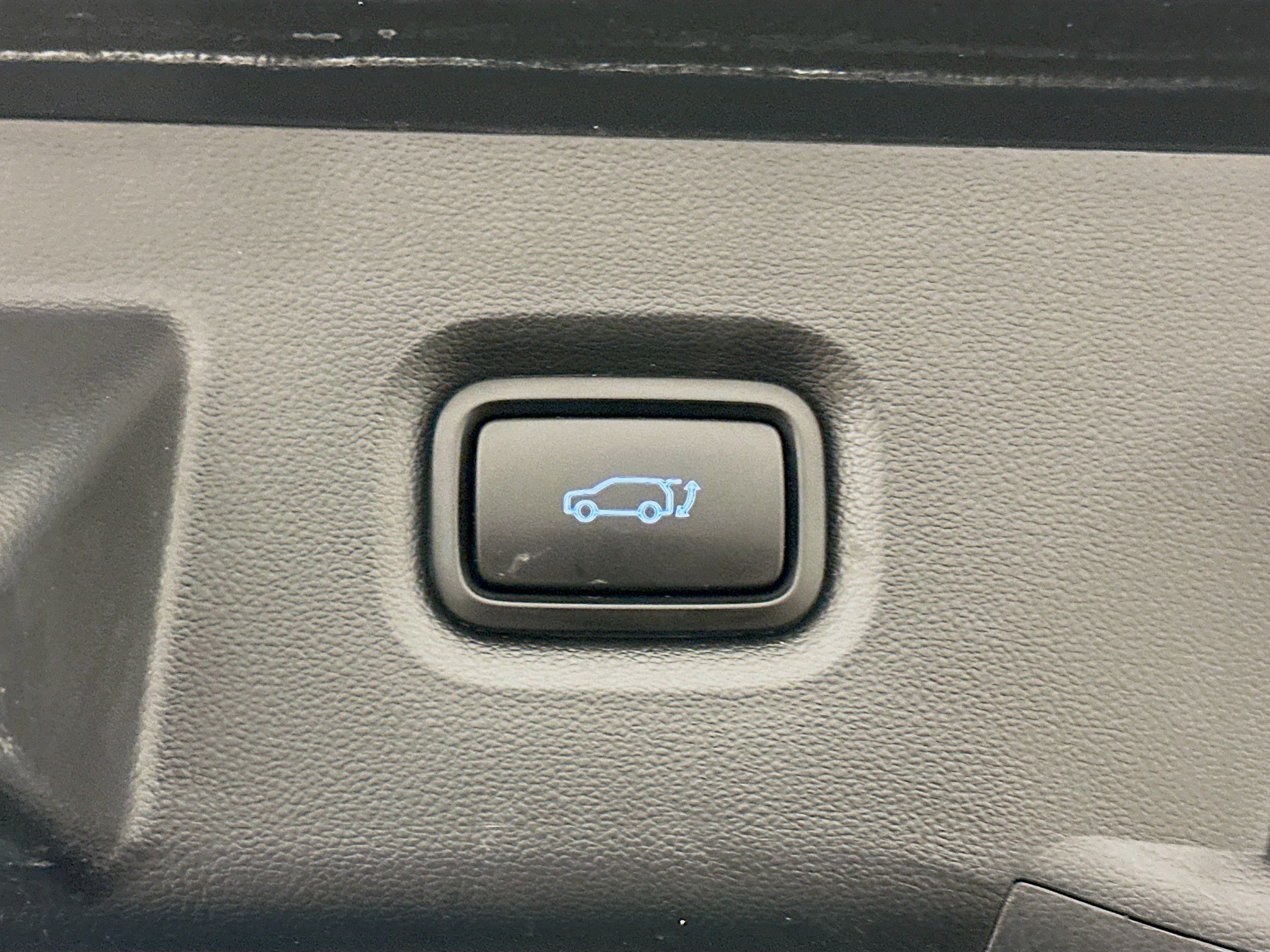 Used 2023 Hyundai Ioniq 5 Limited AWD/4WD image 32