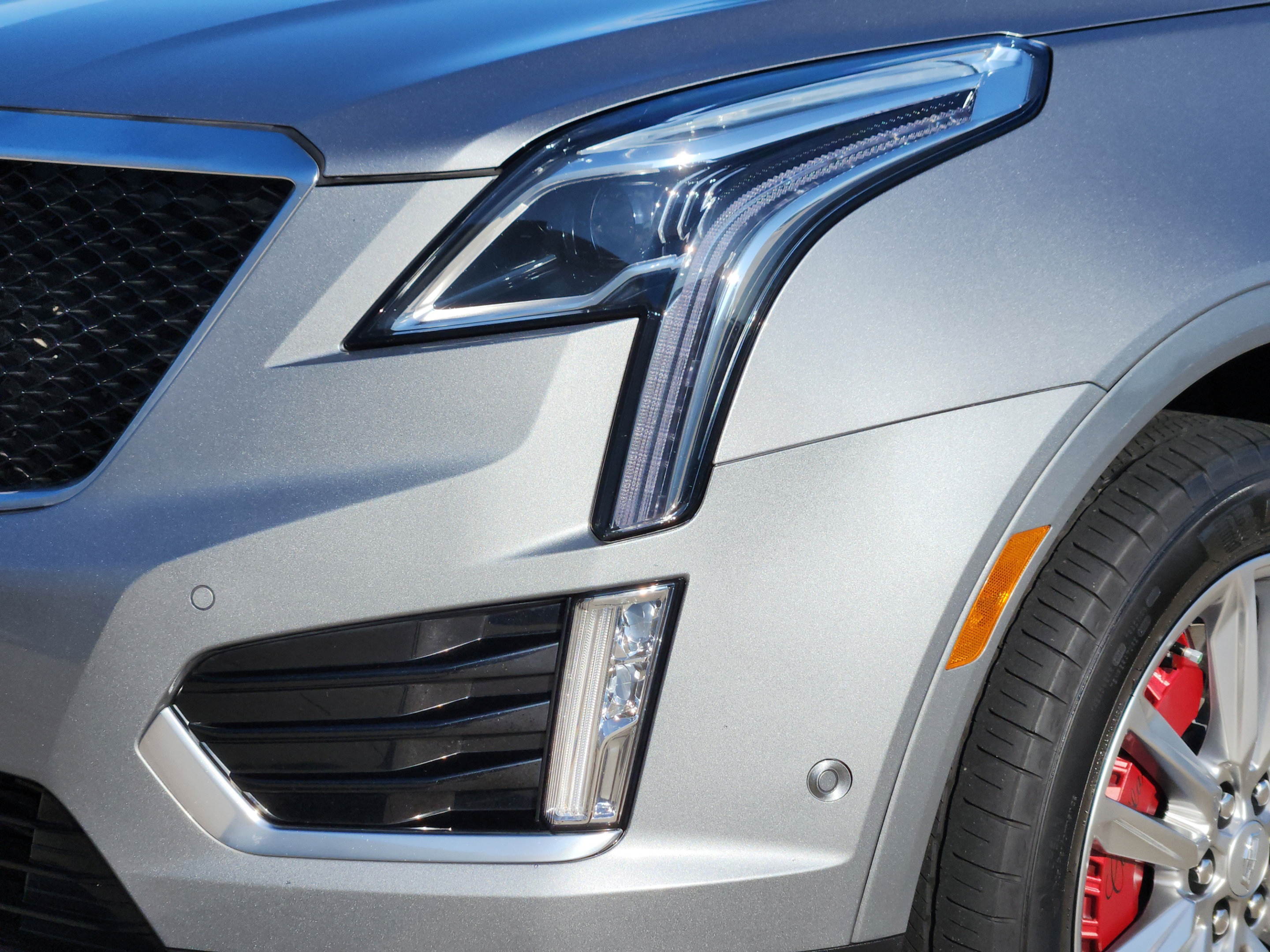 Used 2024 Cadillac XT5 Sportv w/ Technology Package AWD/4WD image 31