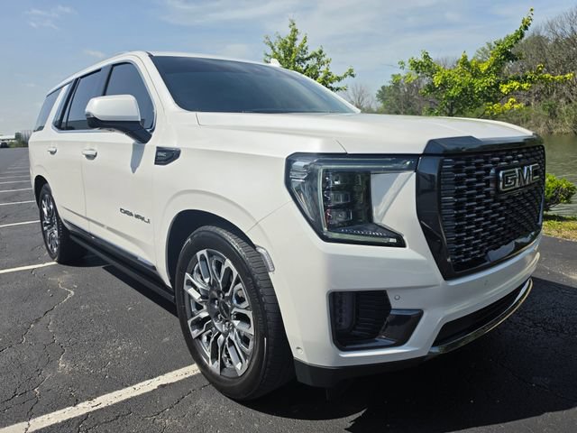 Used 2023 GMC Yukon Denali Ultimate AWD/4WD image 19