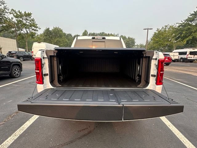 New 2026 RAM 1500 Tungsten w/ Trailer Tow Group AWD/4WD image 12
