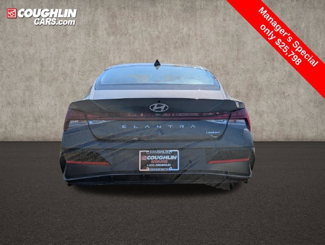 Certified 2026 Hyundai Elantra Limited FWD image 6