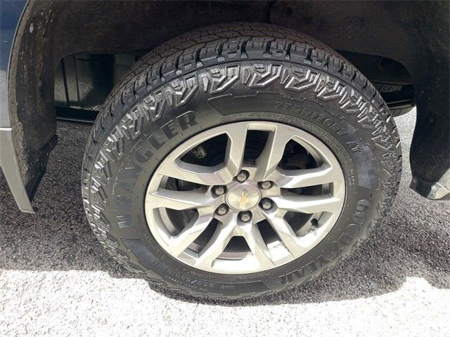 Used 2021 Chevrolet Silverado 1500 LT image 22