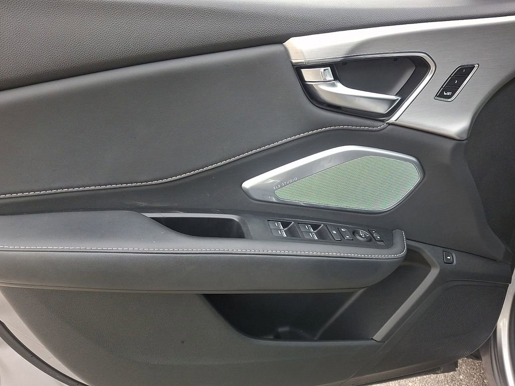Used 2023 Acura RDX w/ Technology Package image 12