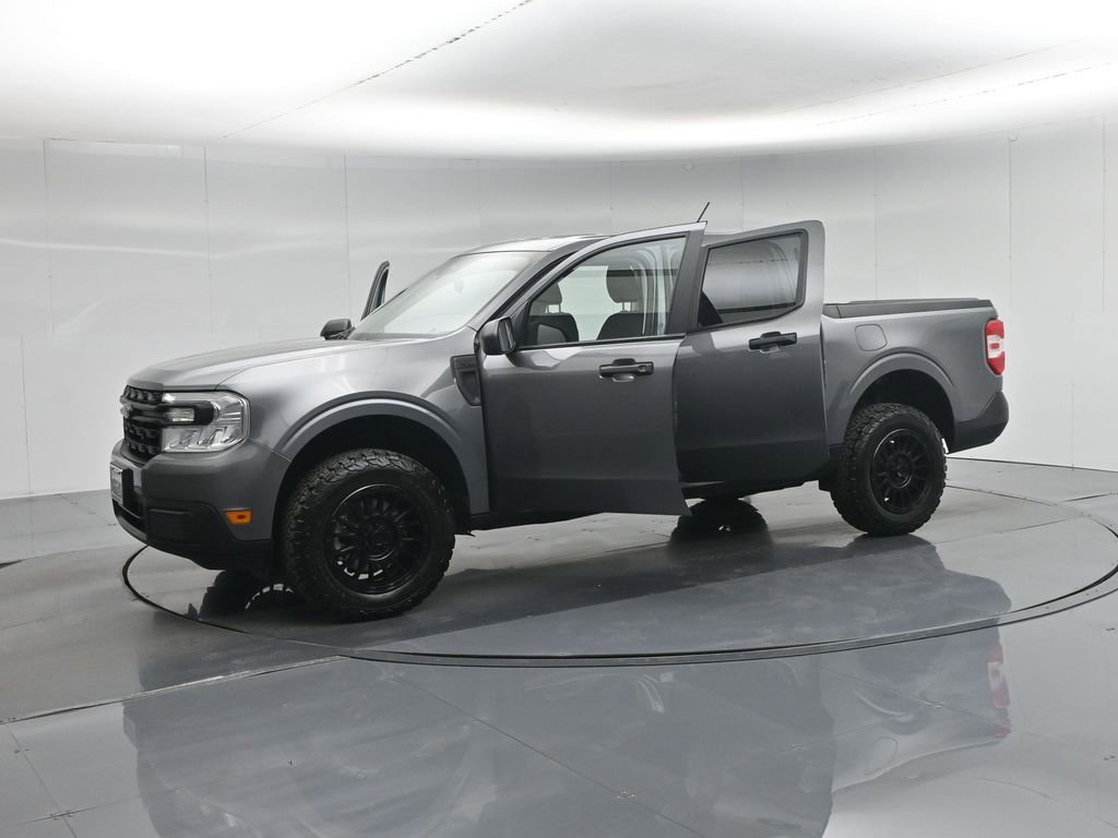 Used 2023 Ford Maverick XL image 5