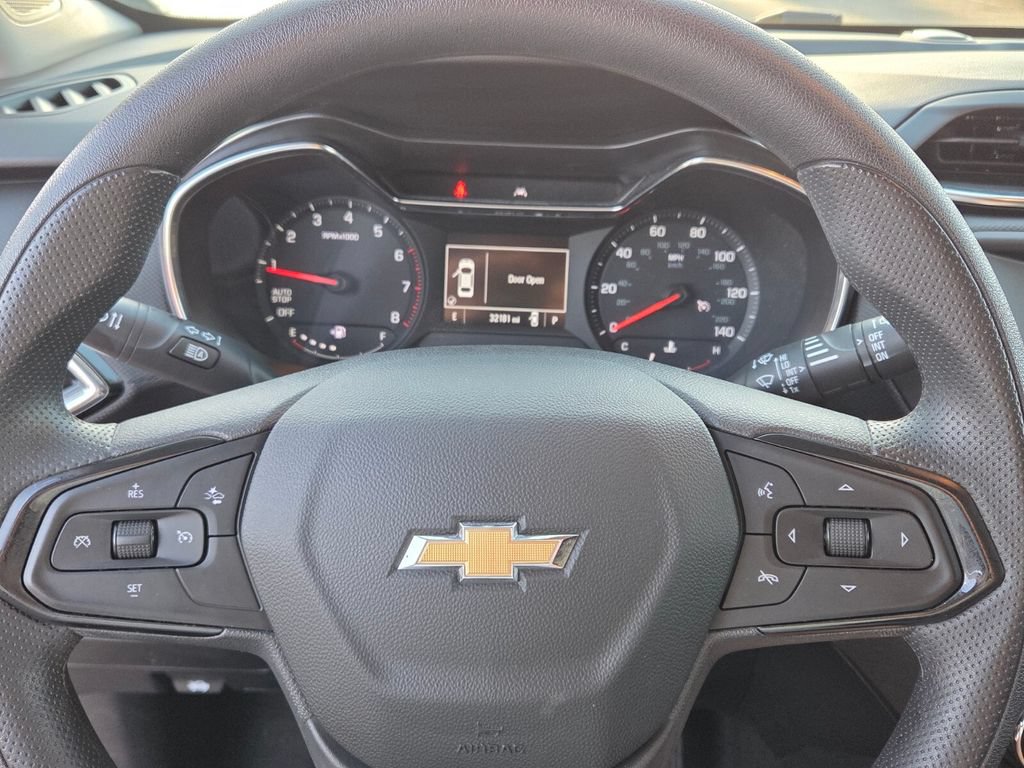 Certified 2023 Chevrolet TrailBlazer LT FWD image 25