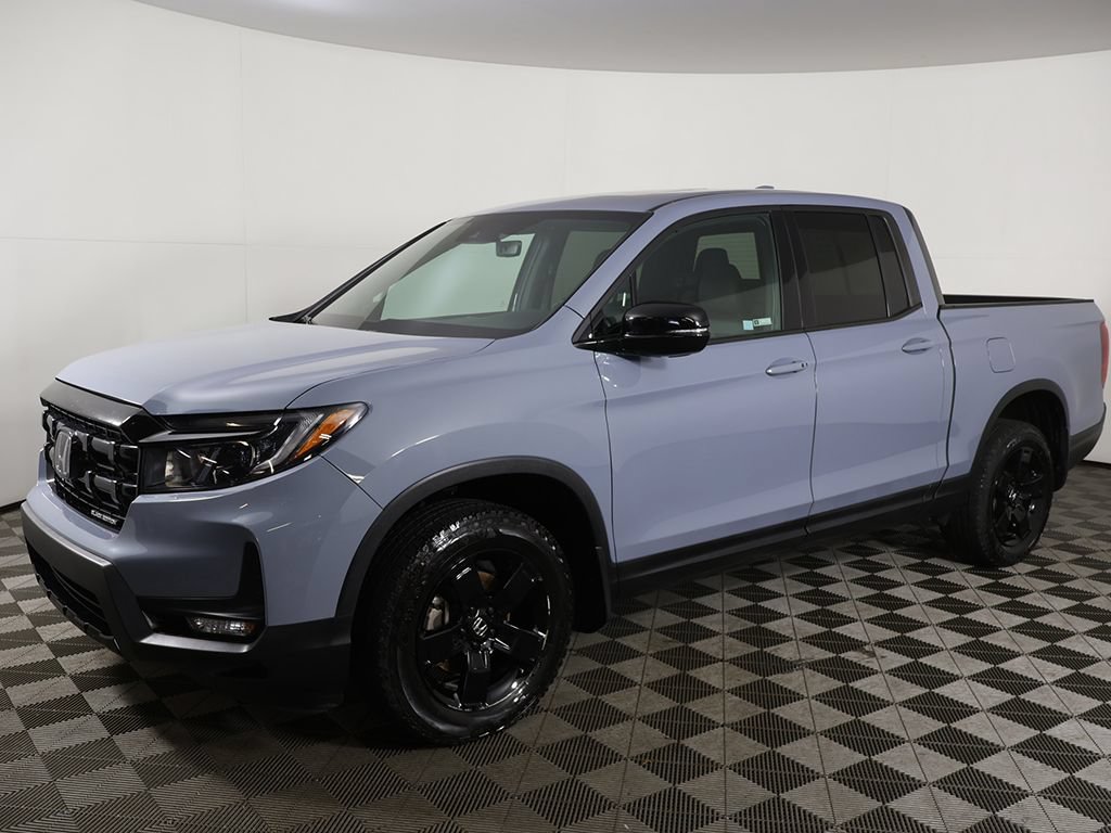 Certified 2025 Honda Ridgeline Black Edition image 11