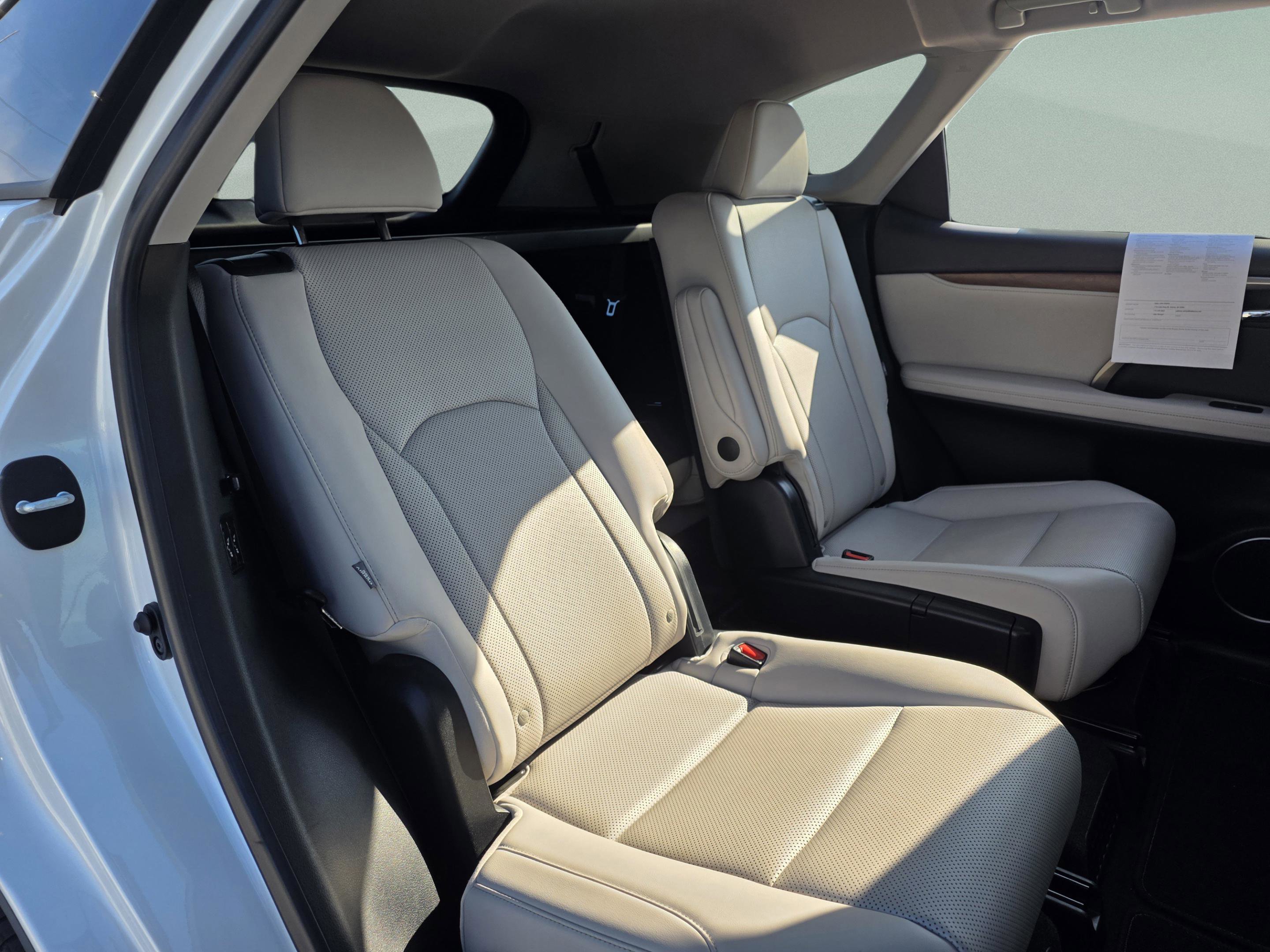 Used 2021 Lexus RX 450hL AWD w/ Premium Package image 19