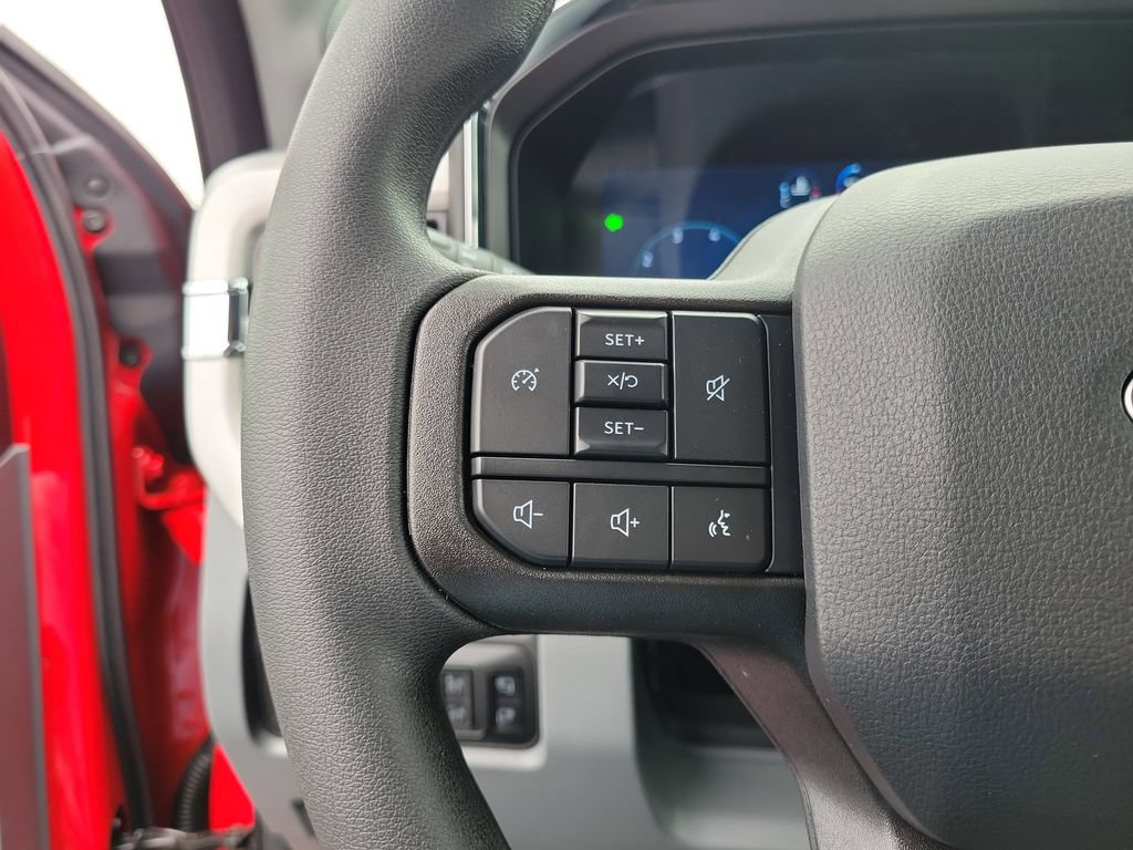 New 2026 Ford F250 XLT w/ XLT Premium Package AWD/4WD image 24