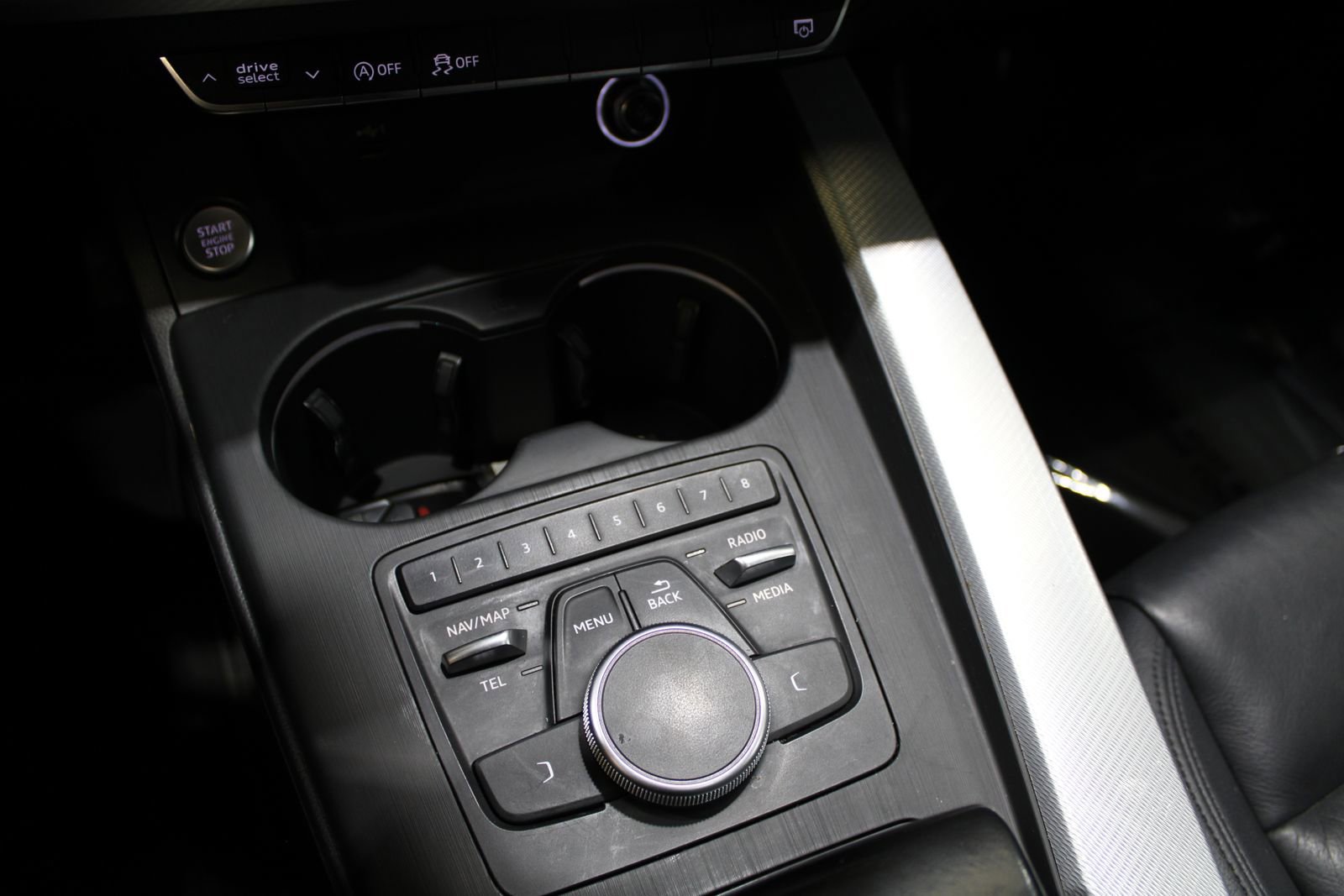 Used 2018 Audi A4 2.0T Ultra Premium w/ Convenience Package image 33