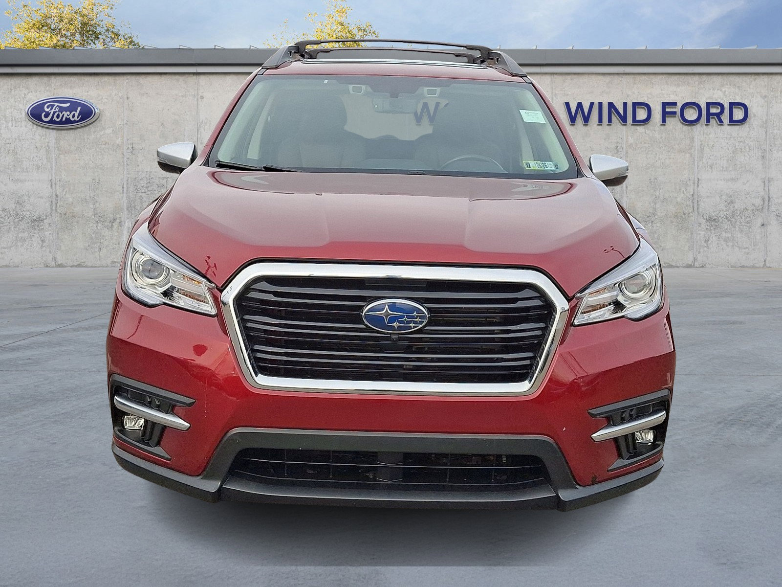 Used 2019 Subaru Ascent Touring image 2