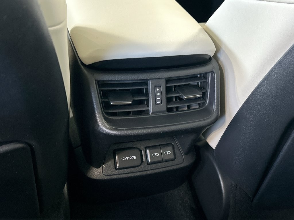 Used 2024 Lexus ES 300h w/ Premium Package FWD image 30