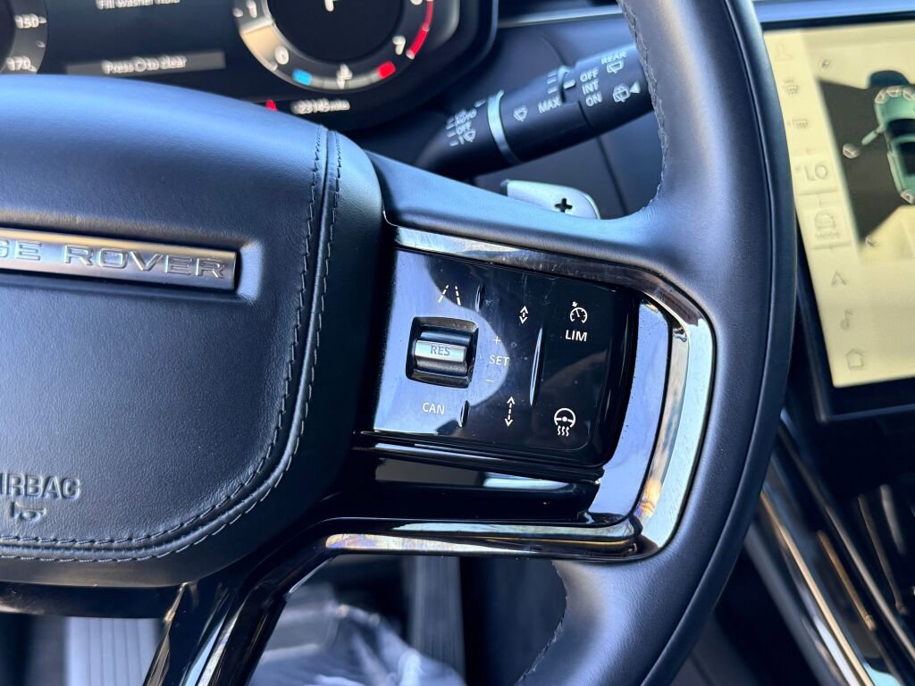 Used 2024 Land Rover Range Rover Sport Dynamic SE image 26
