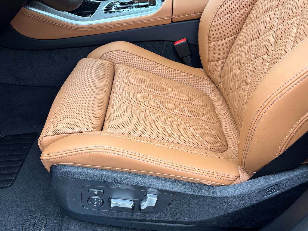 New 2026 BMW X5 xDrive40i w/ Executive Package AWD/4WD image 15