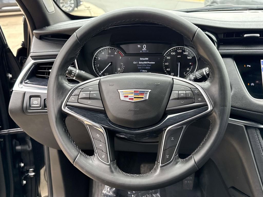 Used 2024 Cadillac XT5 Premium Luxury image 32
