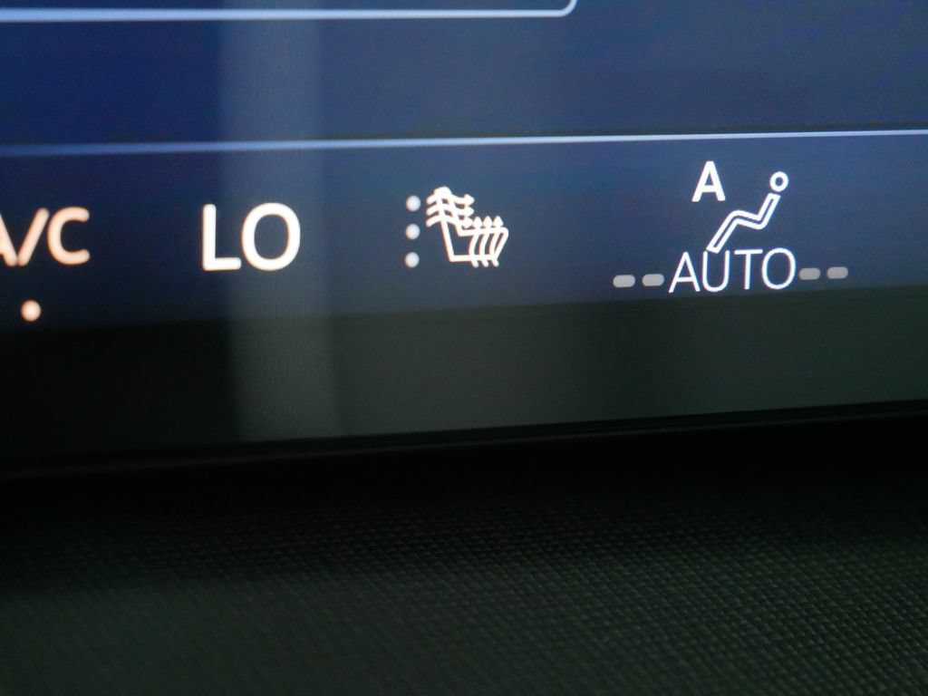 New 2026 Buick Enclave Preferred w/ Power Package FWD image 26