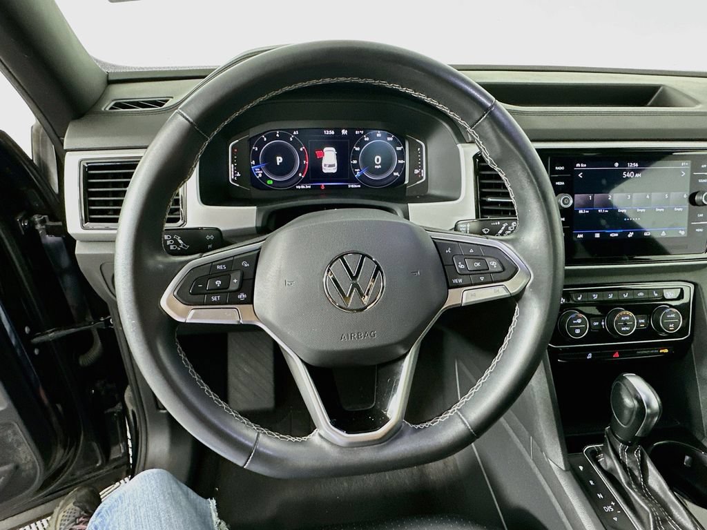 Used 2022 Volkswagen Atlas Cross Sport SE AWD/4WD image 12