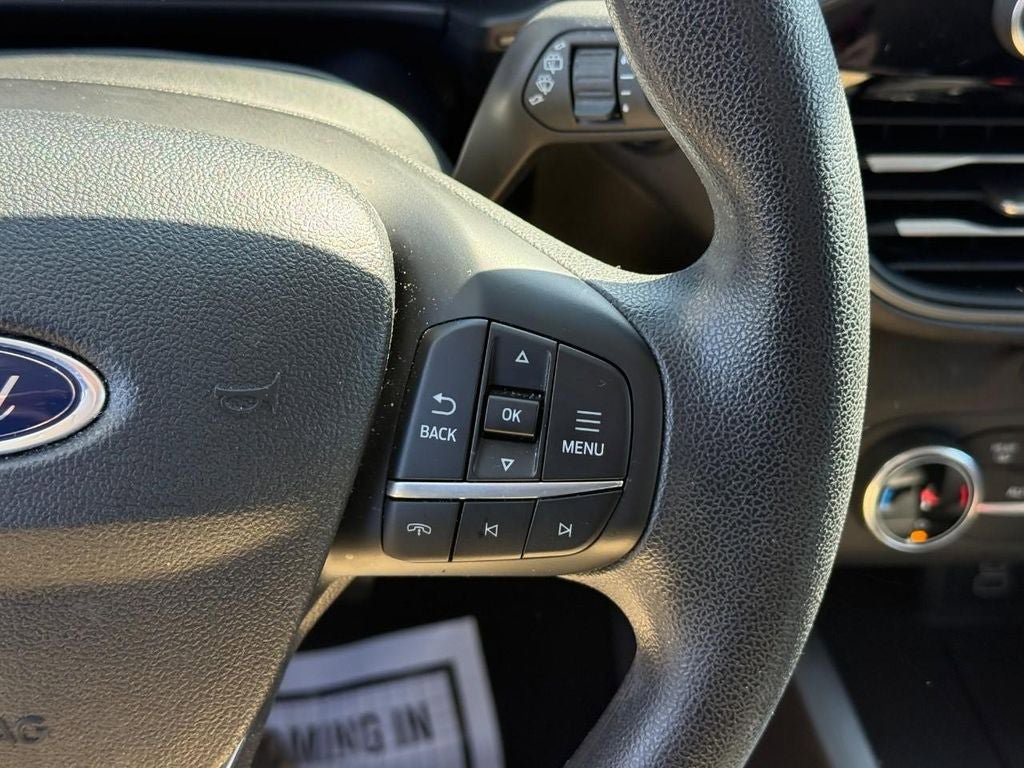 Used 2025 Ford Escape Active AWD/4WD image 22