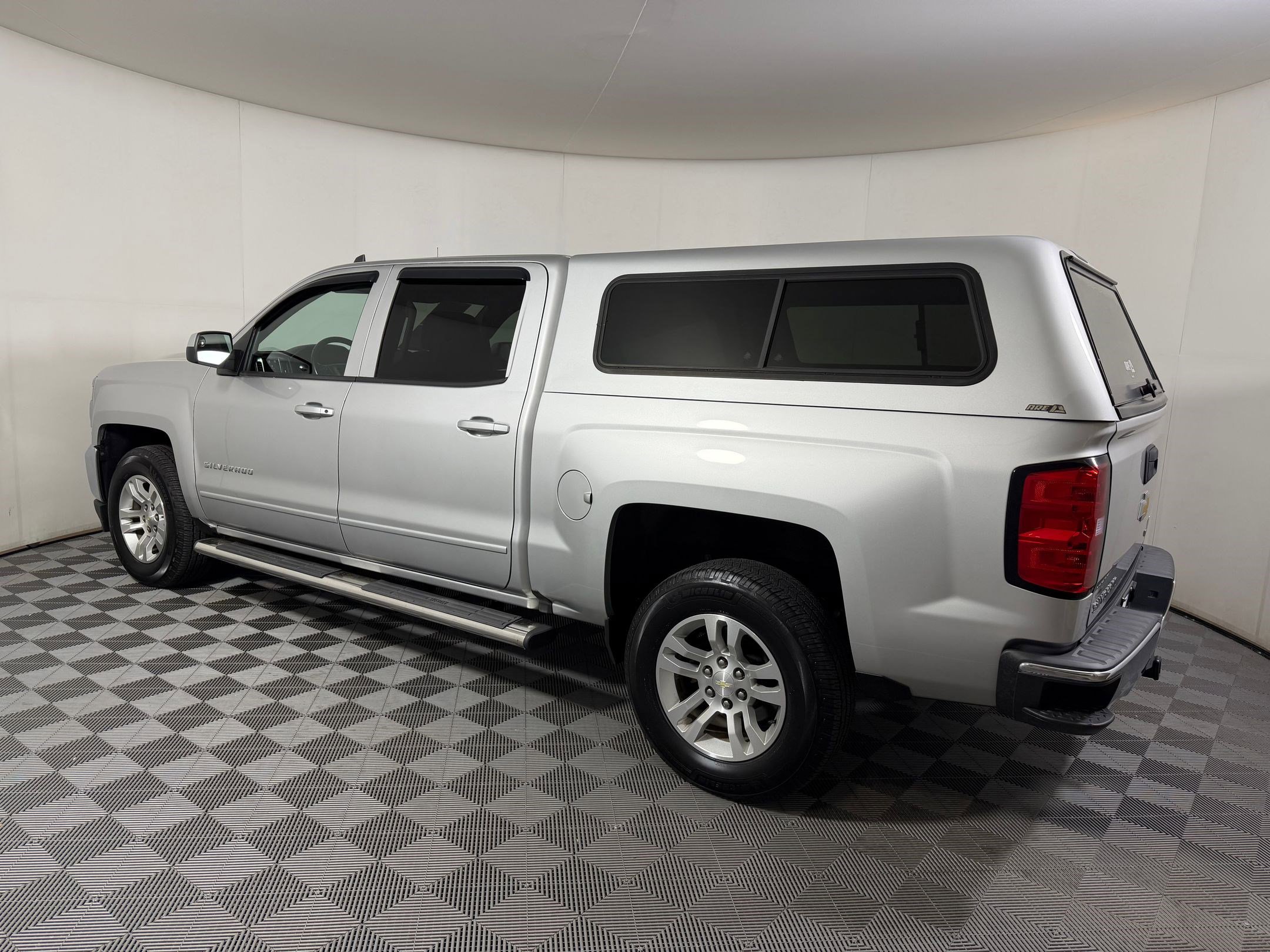 Used 2018 Chevrolet Silverado 1500 LT w/ All Star Edition RWD image 20