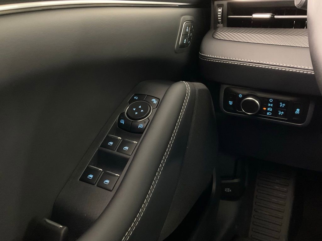 New 2026 Ford Mustang Mach-E Select w/ Comfort Package RWD image 19