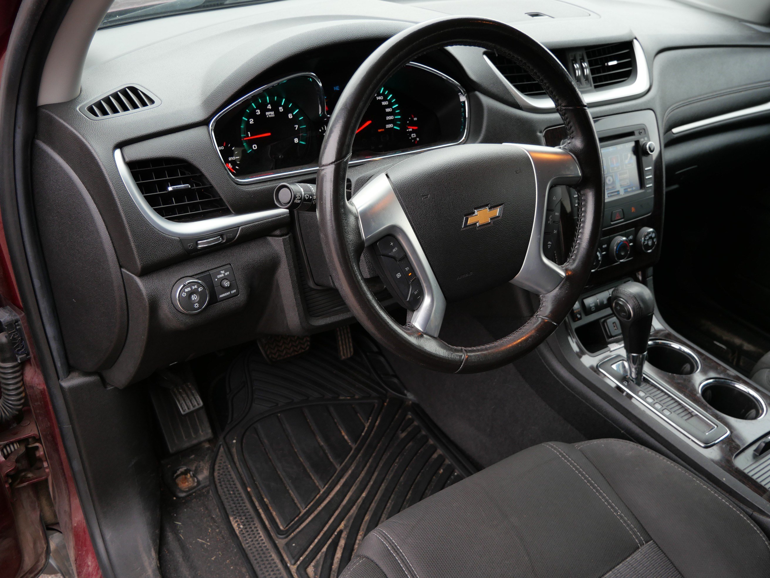 Certified 2017 Chevrolet Traverse LT w/ True North Edition AWD/4WD image 20