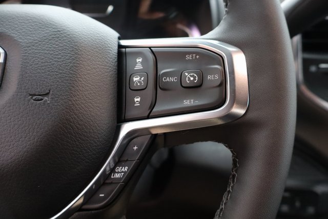 Used 2025 RAM 3500 Laramie image 19