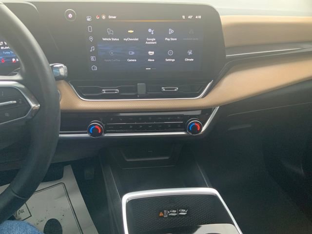 Used 2025 Chevrolet Equinox ACTIV w/ Safety and Technology Package image 21