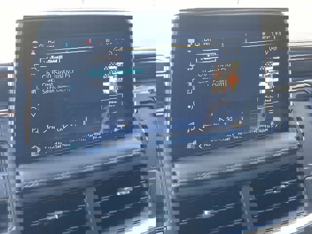 Used 2022 Chevrolet Tahoe Z71 w/ Luxury Package image 25