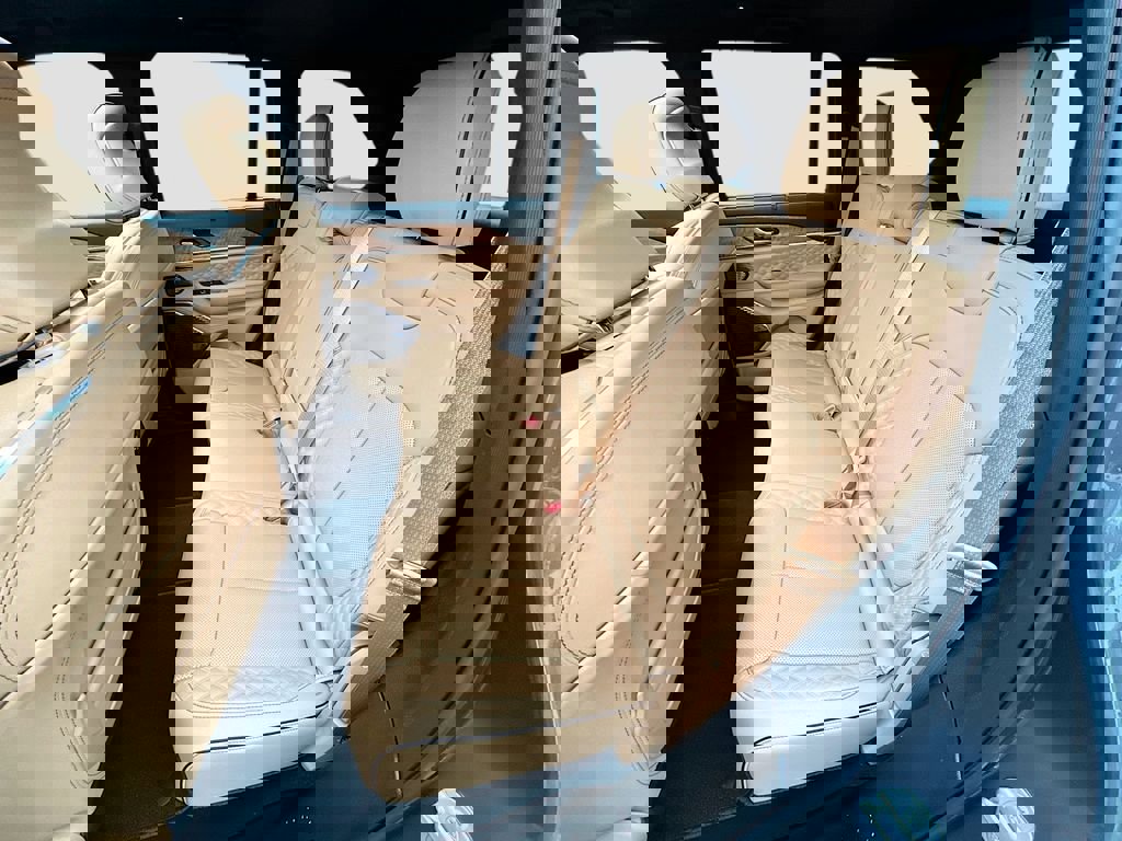 New 2025 Jeep Grand Cherokee Summit image 32