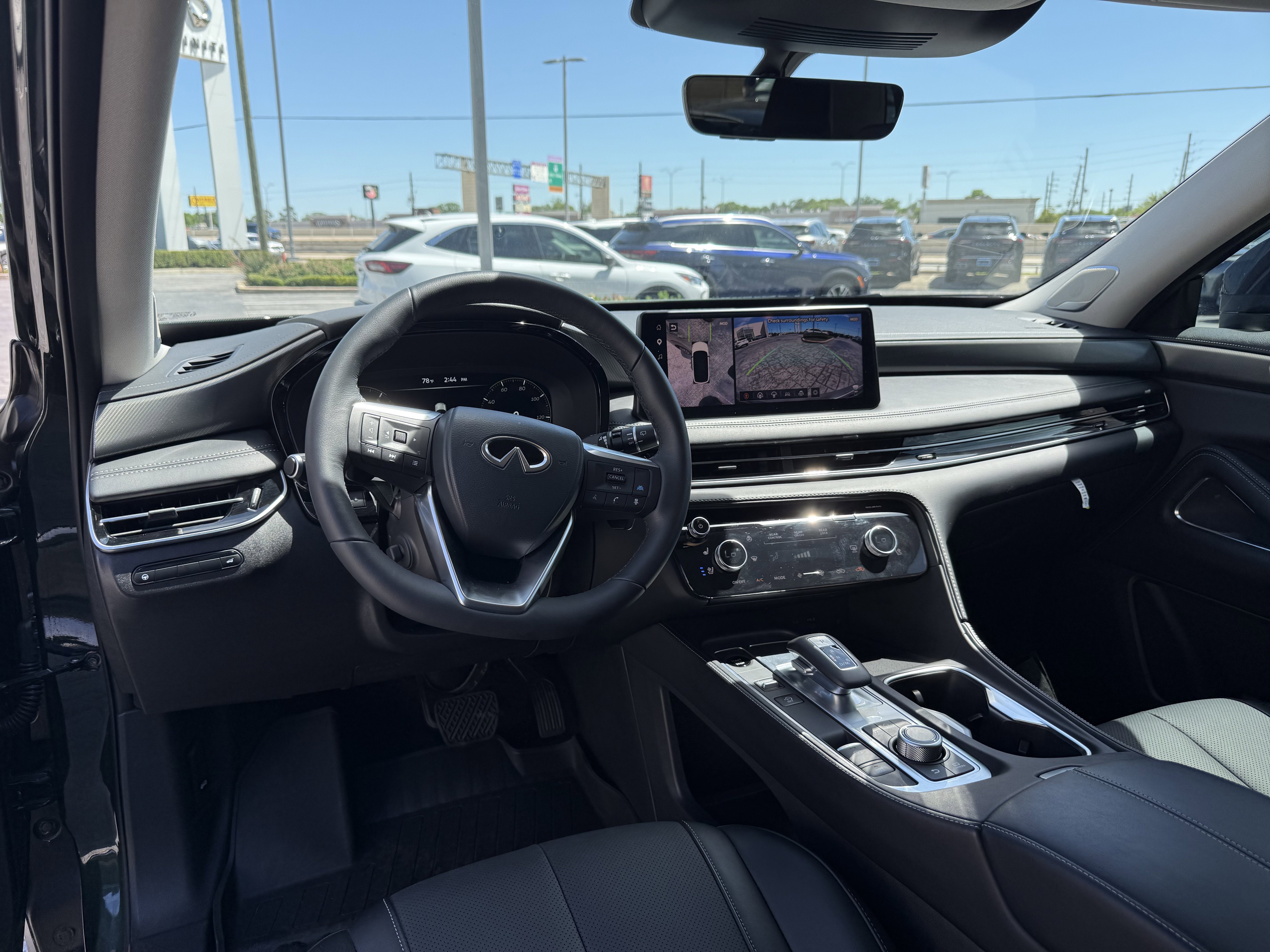 Certified 2026 INFINITI QX60 Luxe w/ Cargo Package image 17