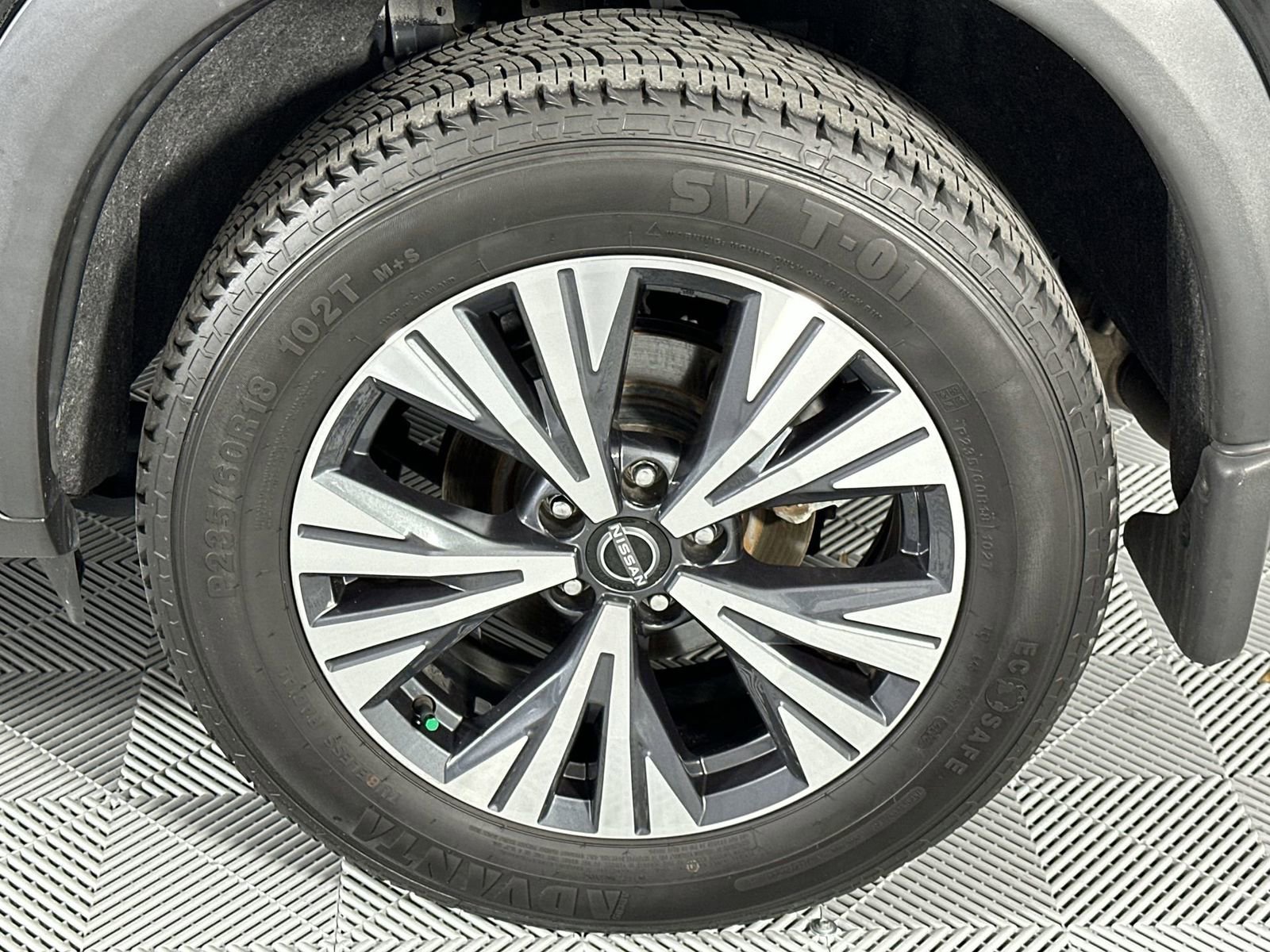 Used 2022 Nissan Rogue SV image 10