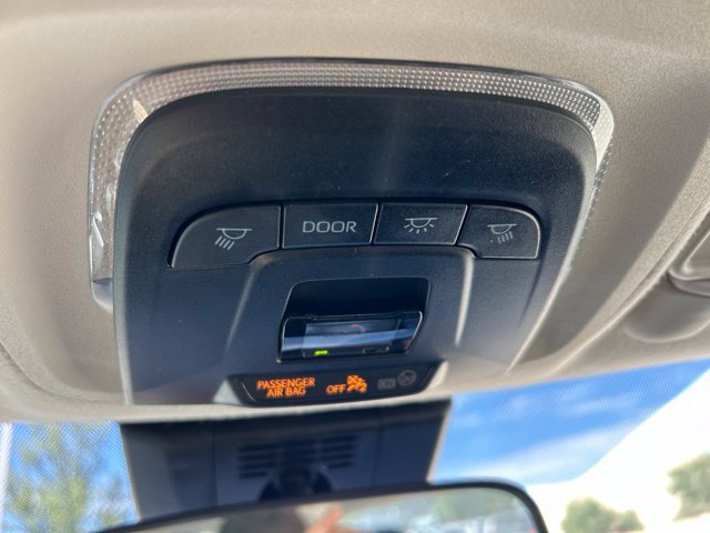 Used 2025 Toyota Corolla LE FWD image 18