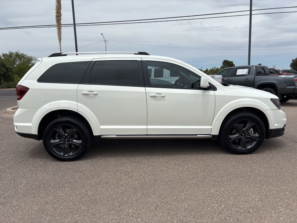Used 2019 Dodge Journey Crossroad FWD image 6