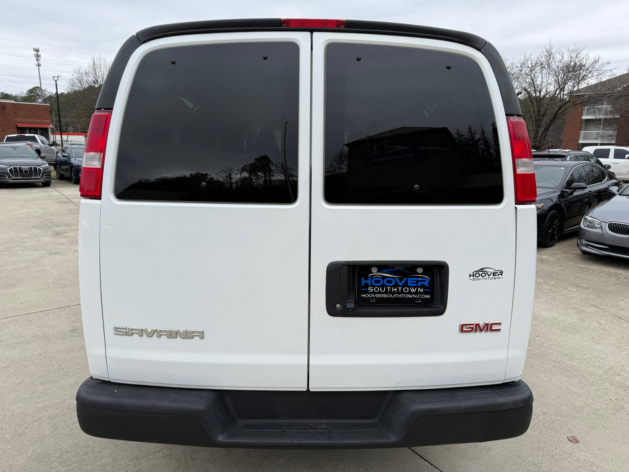 Used 2023 GMC Savana 3500 LS image 4