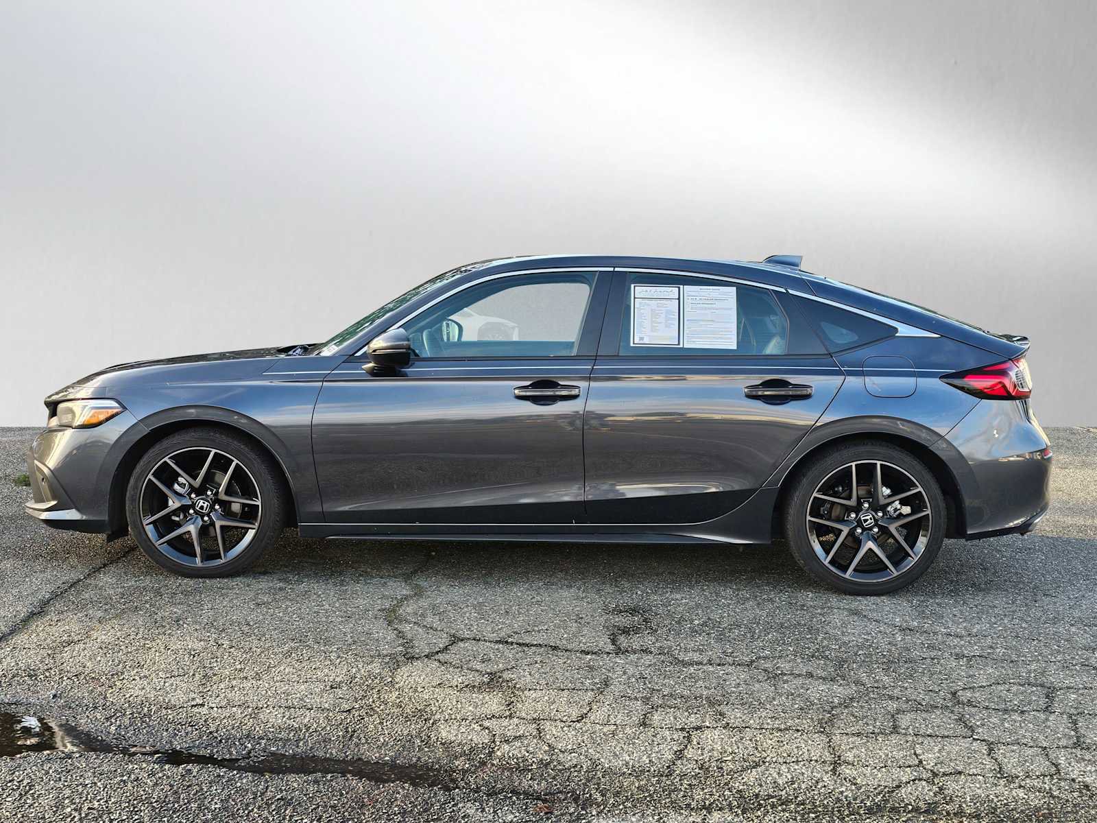 Used 2024 Honda Civic Sport Touring image 6