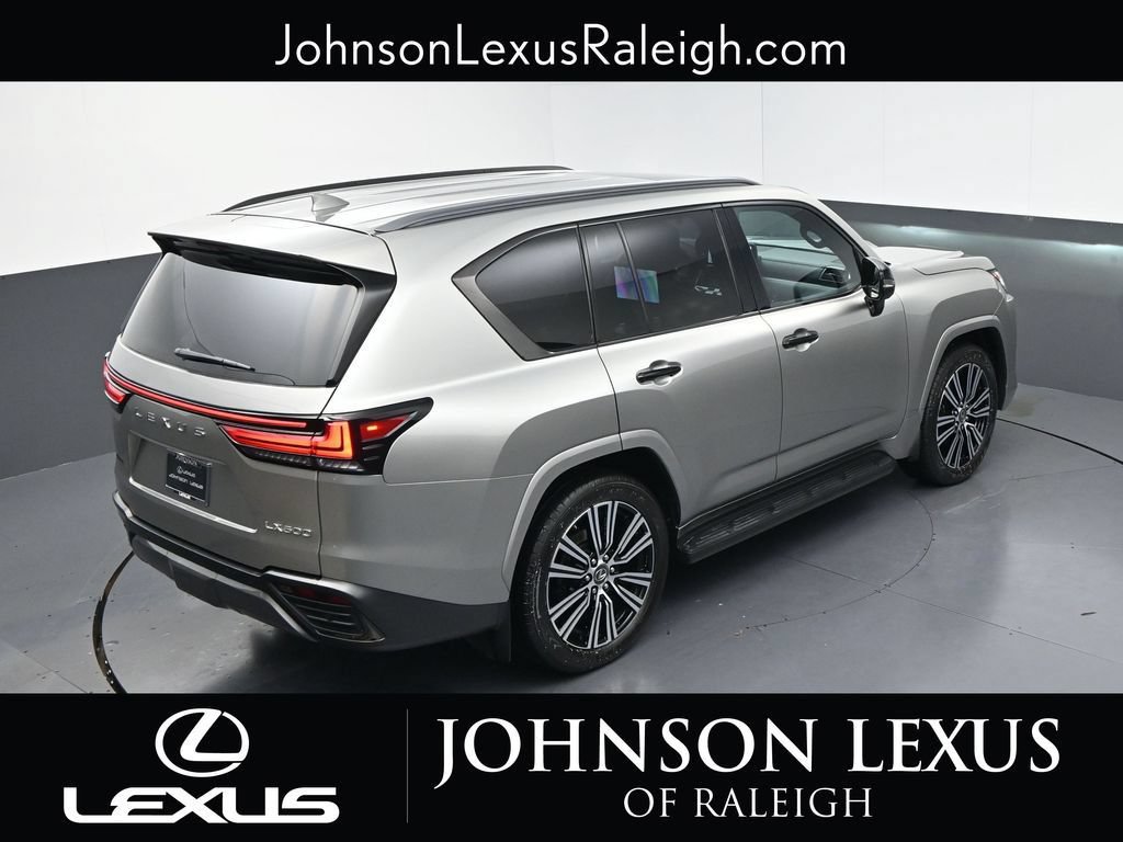 Used 2023 Lexus LX 600 4WD w/ Appearance Package image 28
