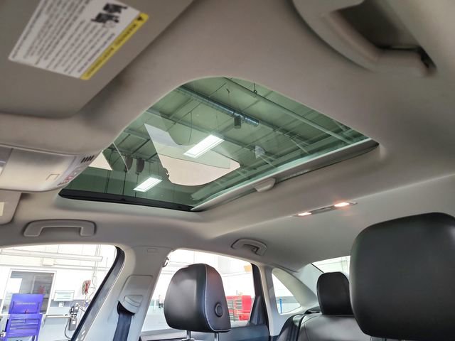 Used 2023 Volkswagen Jetta SE image 11