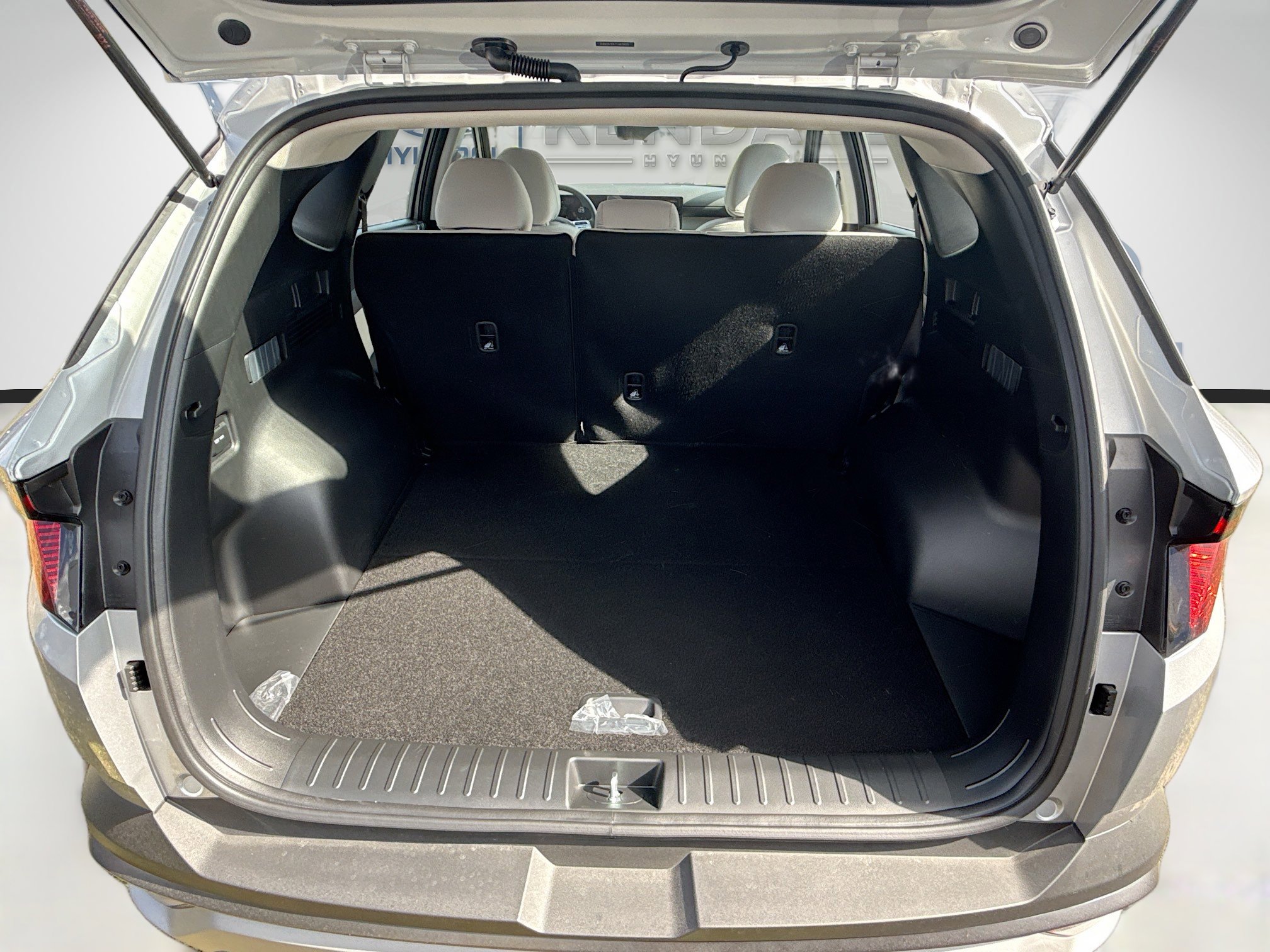 New 2026 Hyundai Tucson SE image 18