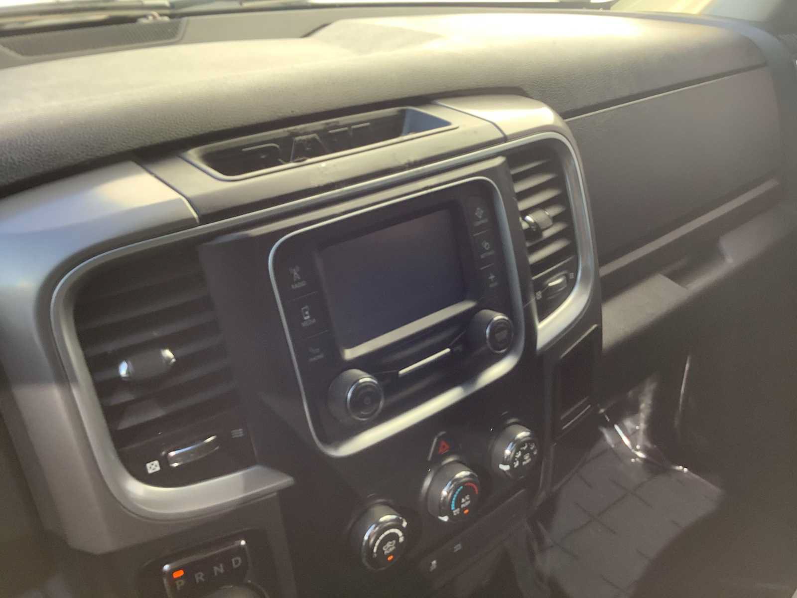 Used 2021 RAM 1500 Classic SLT AWD/4WD image 17