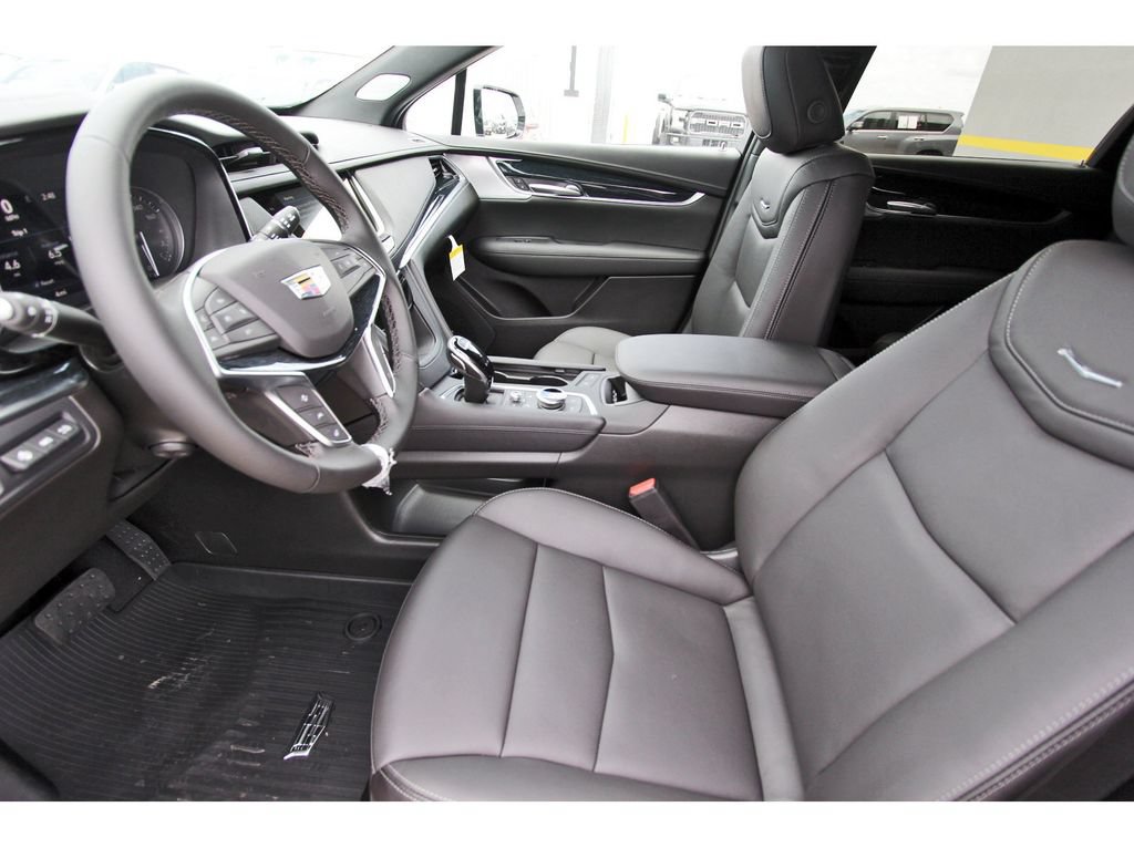 New 2026 Cadillac XT5 Premium Luxury FWD image 6