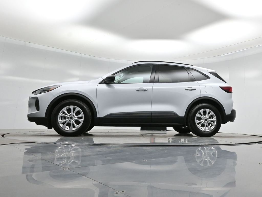 Certified 2025 Ford Escape Active image 51