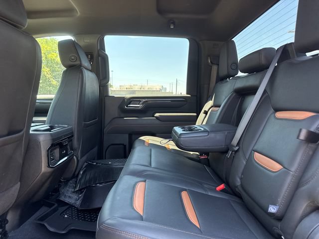 Used 2025 GMC Sierra 2500 AT4 AWD/4WD image 11