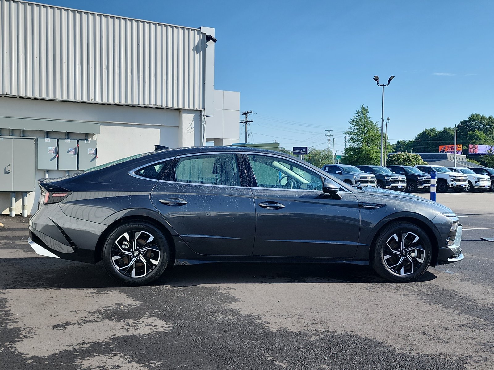 Used 2025 Hyundai Sonata SEL FWD image 6