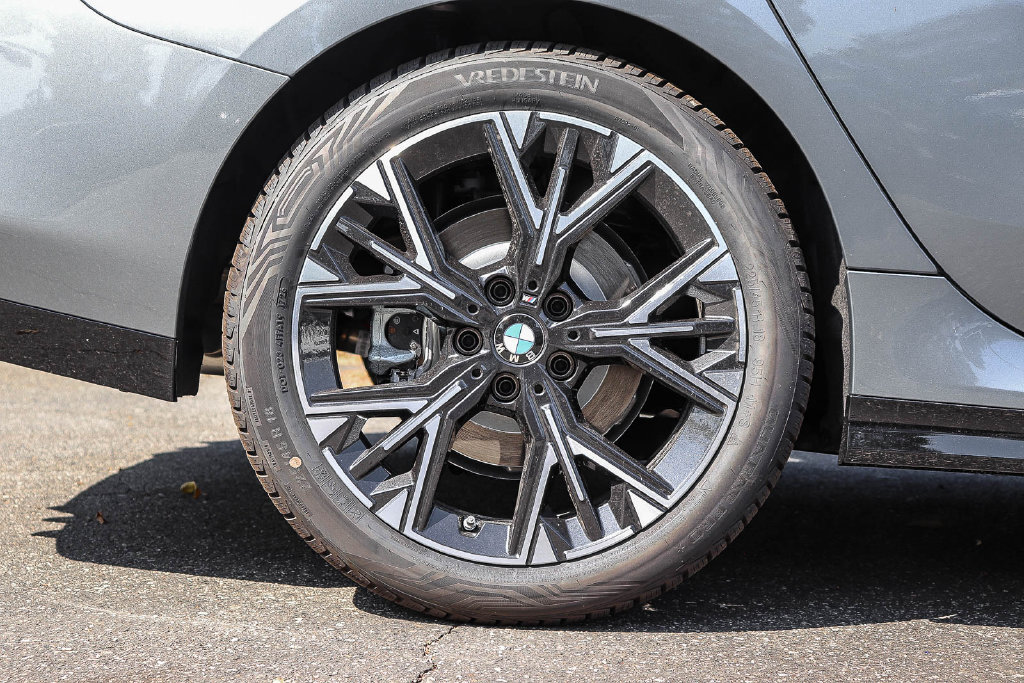 New 2026 BMW 228i w/ Technology Package FWD image 8