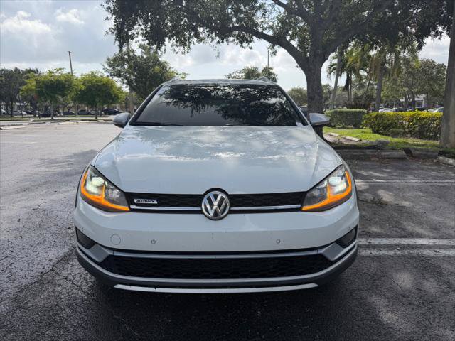 Used 2018 Volkswagen Golf Alltrack SEL AWD/4WD image 8