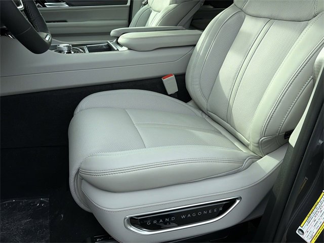 New 2026 Jeep Grand Wagoneer L Summit image 23