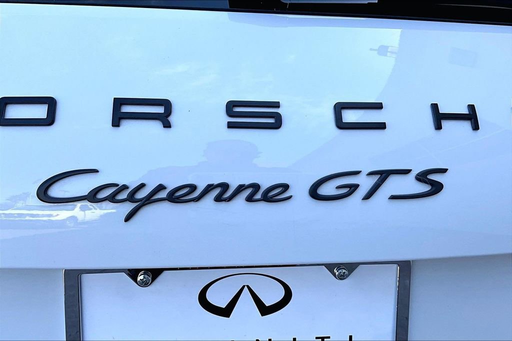 Used 2017 Porsche Cayenne GTS AWD/4WD image 8