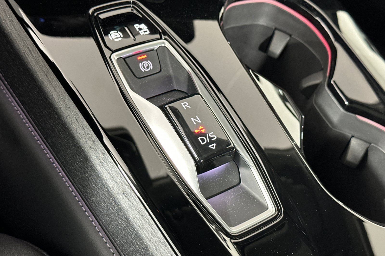 New 2025 Audi A5 2.0T Premium Plus AWD/4WD image 20